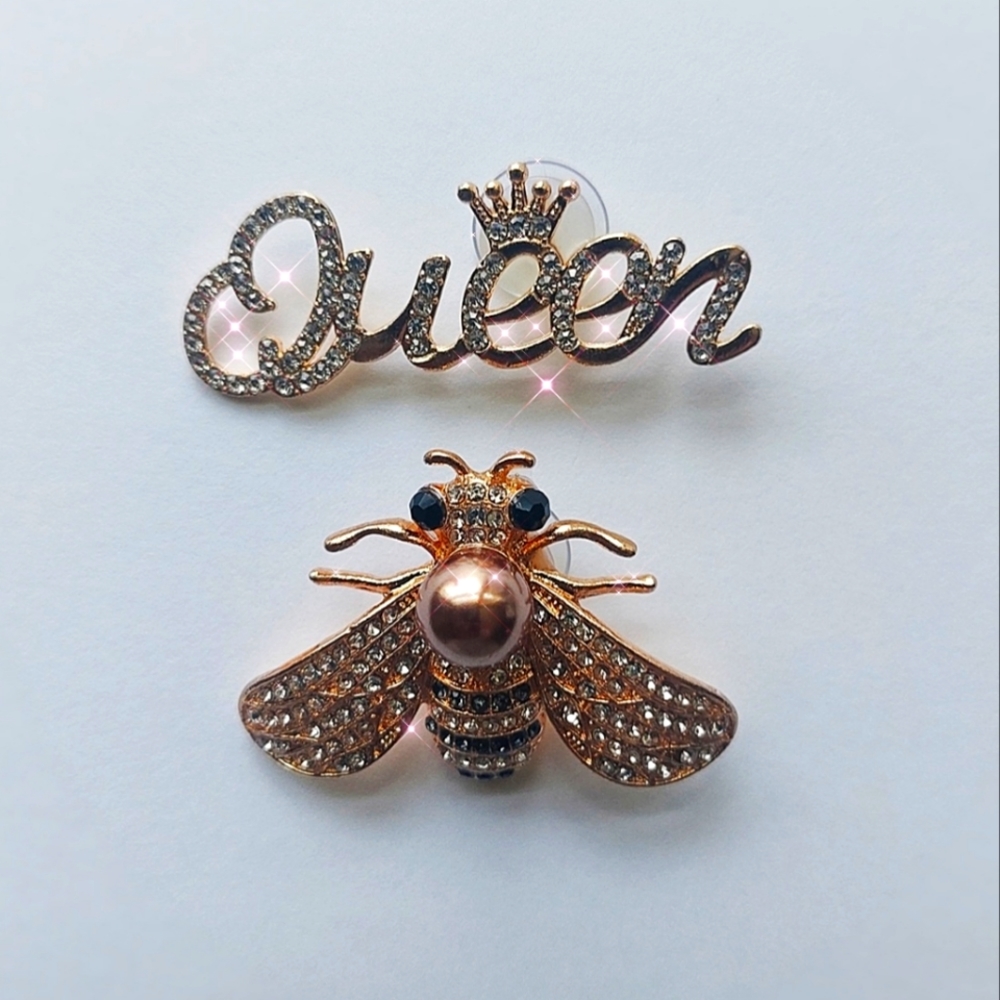 NEW Croc Charms - Queen Bee 2pc